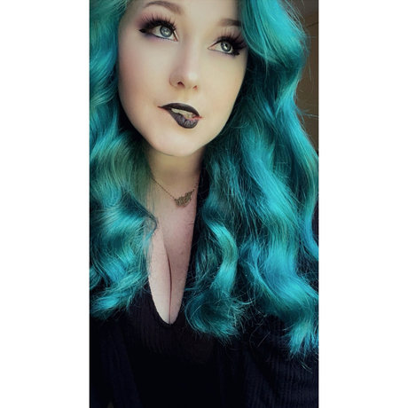 Batty_ erotic star image