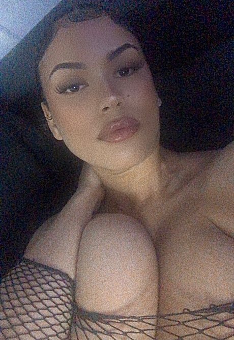 AlexxxxisUK model best galleries