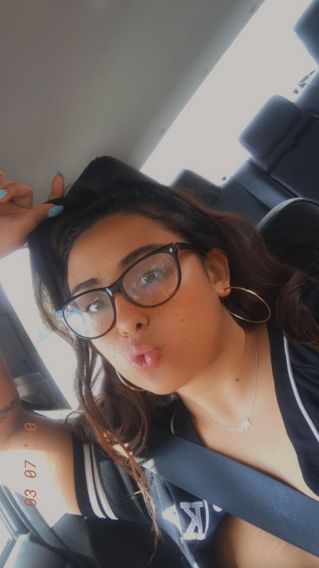 Your Online Girlfriend pornstar beautiful pics