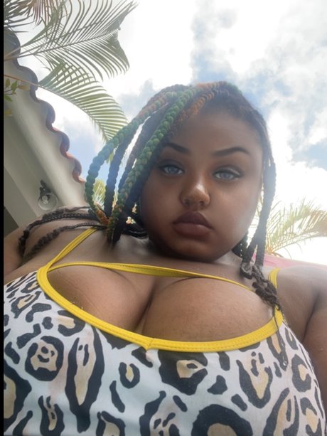 Omg its keytah pornstar beautiful image