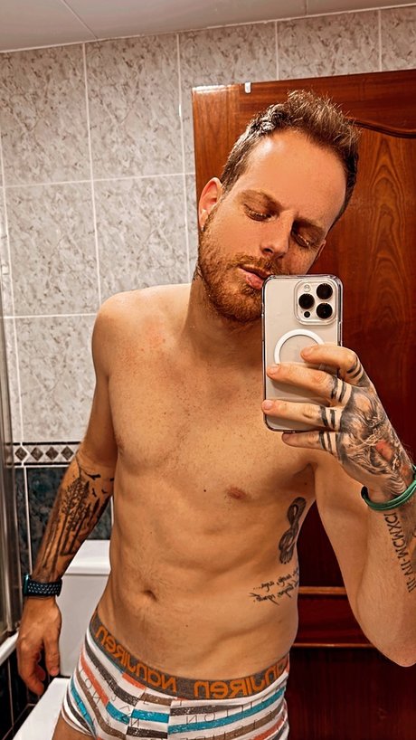 AbrigacaOF model nudes img