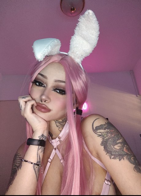 abru shaddixx nude pornstar photo