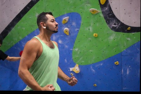 Esteban Montano star top pictures