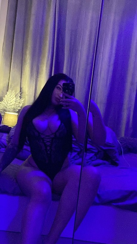 Alexaa07 model sexy images