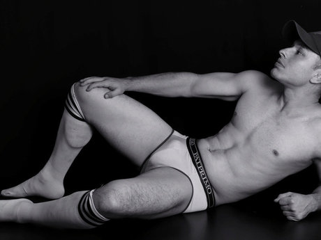 Pablo Alvarez model exclusive picture