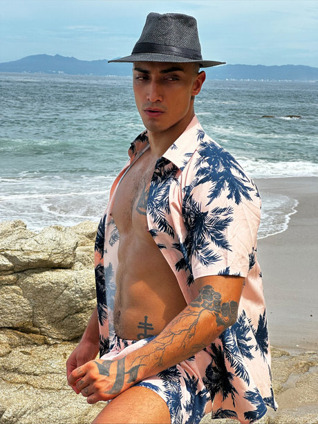 Juan pablo king naked model archive