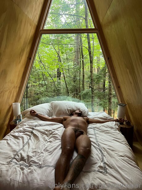 Ozzy Lusth star sexy pics