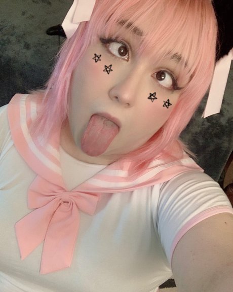 Lili Moon hd actress archive