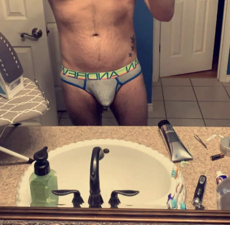 Justin Hughes_ pornstar sex photos