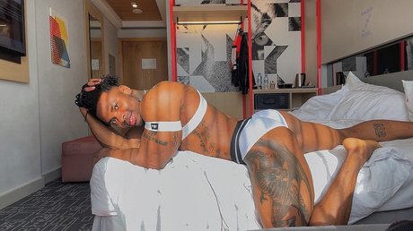 Ostine brown model pornographic pics