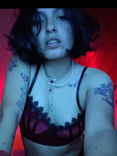 Alejamalahierba erotic star pics