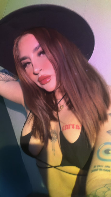 Abigail Trujillo model art photos