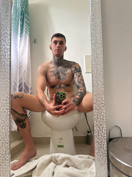 sr Parker hot star img