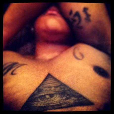 Mr Sneaky Links star erotic archive