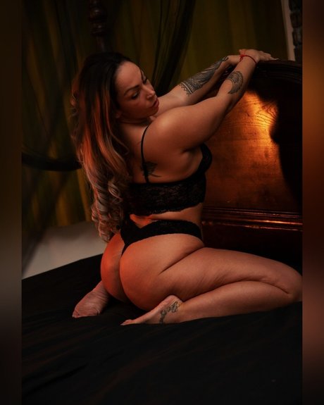 aleeexa adult actress image