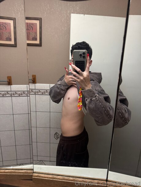 Peter Bread nice actress pictures