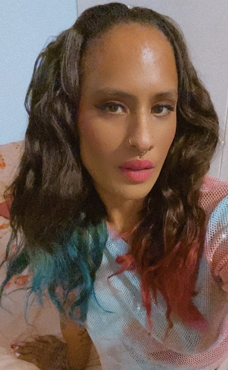 pervslayer model beautiful picture