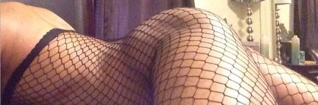 Dumaka model naked picture