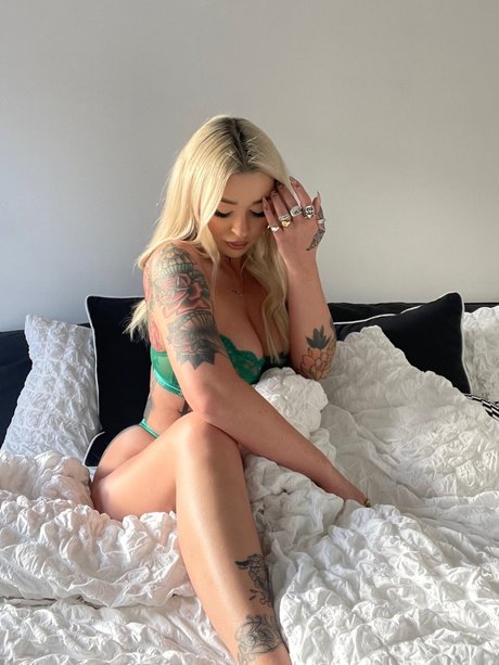 Penny Priest pornstar hd photo