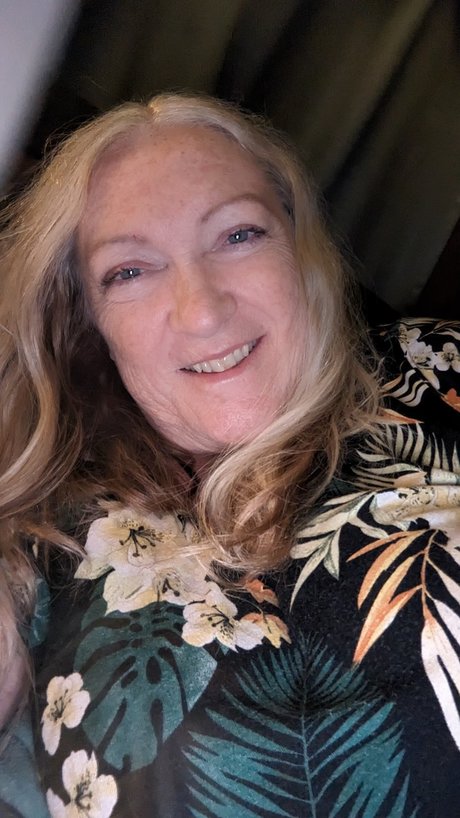 Peggy Mature profile updated 12 1 23 pornstar naked pic