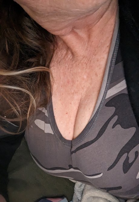 Peggy Mature profile updated 12 1 23 star nudes photos