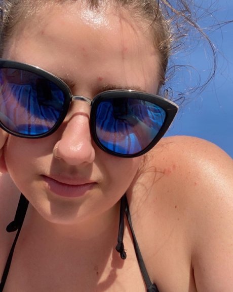 ur dreamgirl star sex picture