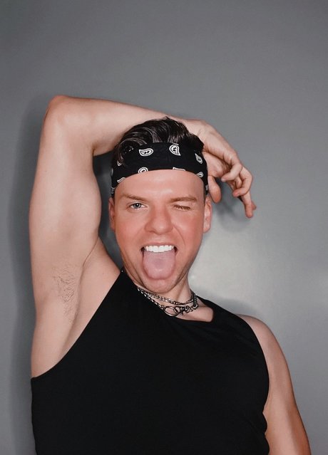 Peachy Edwards art pornstar photo