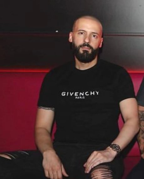 Paul Sera pretty star picture