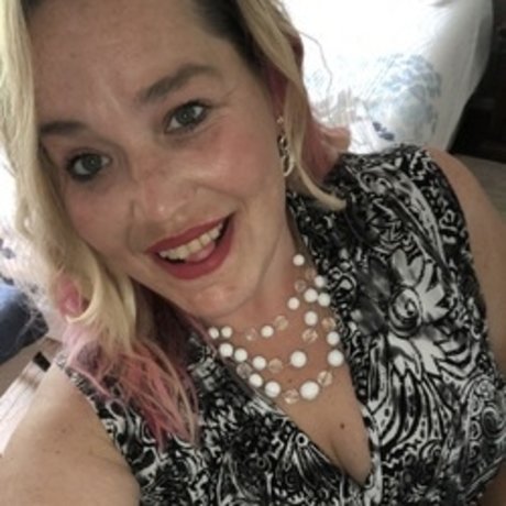 Paully327 sexy actress image