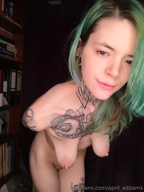 April Addams_ model top photos