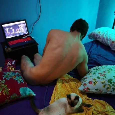 Paul Allen exclusive actress galleries