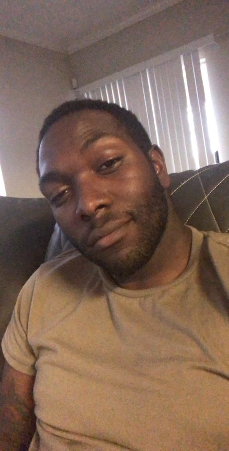 Daddy Strider star exclusive pics