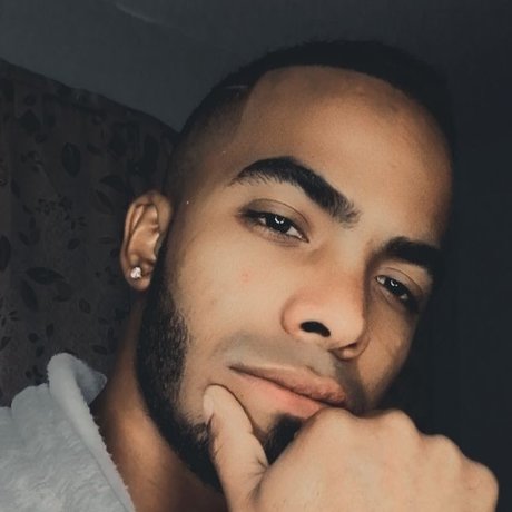 Nelson meers exclusive model pics