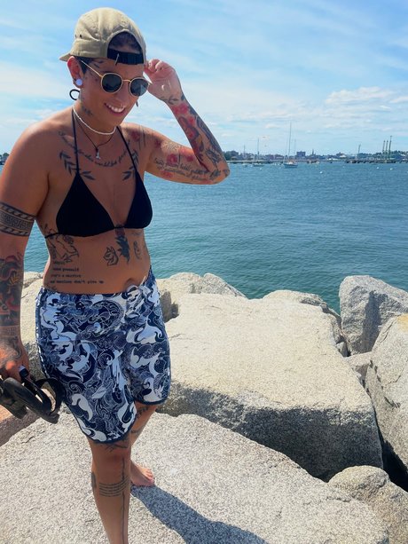 Brit tani G_ erotic star archive