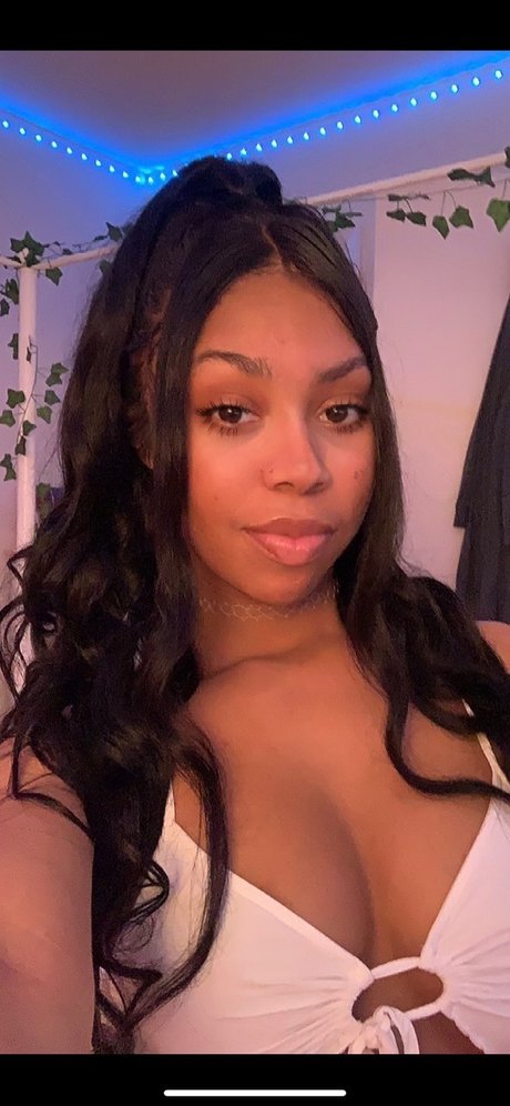 aniya later_ model high quality pic