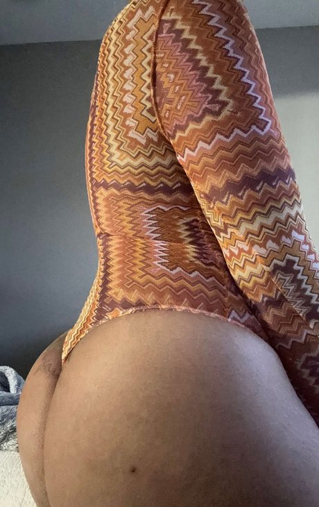 Pinkdior naked star pics