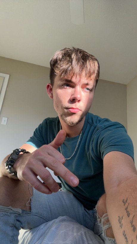 Daddyjared model top images