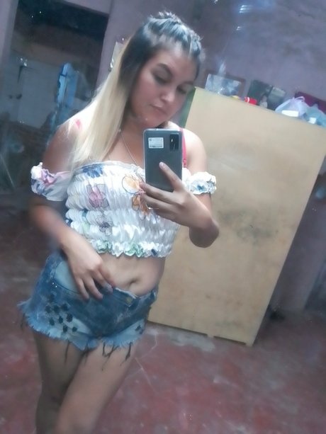 Pilii pornstar naked img