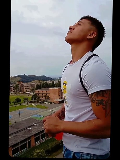 Felipe Pinzon star pornographic pictures