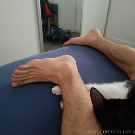 Pi Guasu hot actress gallery