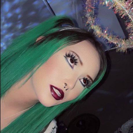 Phony Flattery FREE porn star gallery