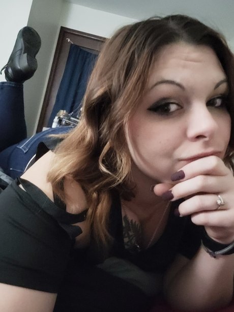 Fiery Of Phoenix pornstar art pic