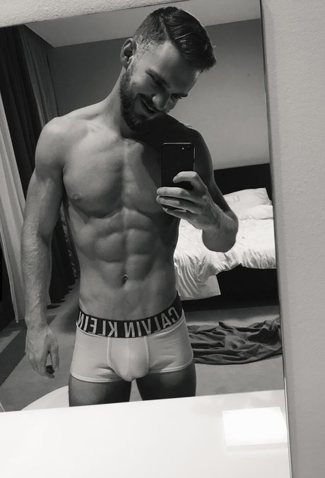 Peter Vlk model free galleries