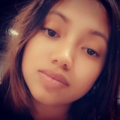 Reynaa adult actress archive