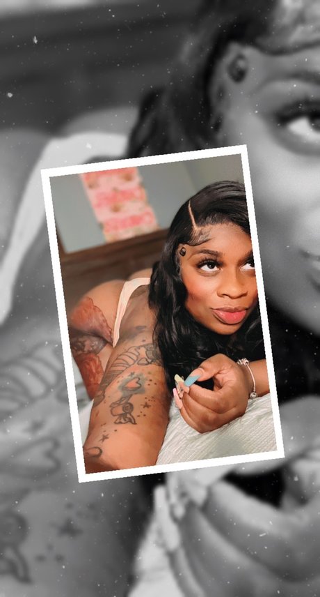 PlushDoll actress photo