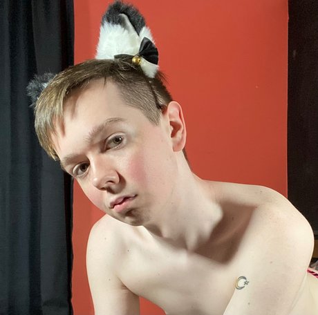 Eli Playy model xxx image