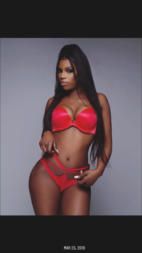 Dior01 hd model pics