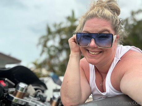 _Goon Goddess Domme BBW model high quality pictures