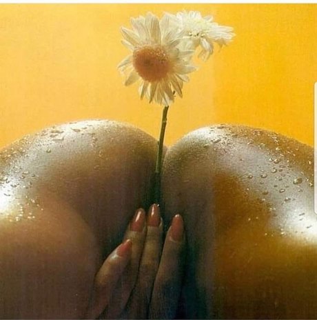 Goddess Luv free star pictures