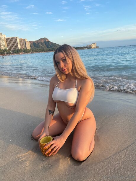 CIERRA SKY exclusive pornstar photos